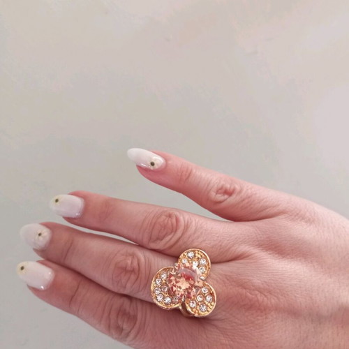 Heirloom grandmother's ring new with stones size 12