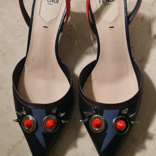 Fendi pumps size 37.5 like new