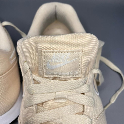Nike athletic shoes like new, size 38, beige
