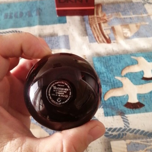 DKNY Red Delicious Eau de Toilette 30ml new, authentic men's fragrance