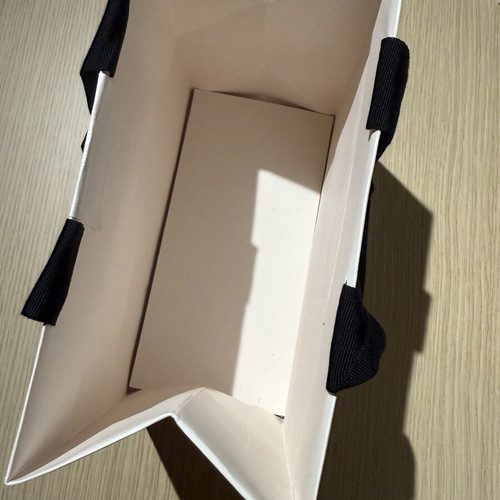 YSL paper shopping bag like new, white