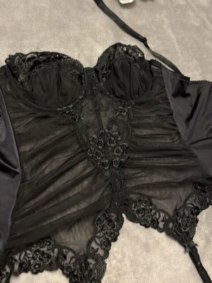 Bustier for garters like new, black, size 75