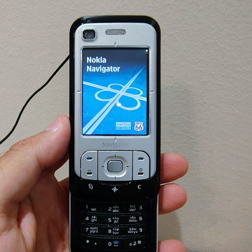 Nokia 6110 Navigator used, works without charger