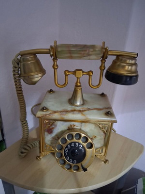 Μαρμάρινο Τηλέφωνο Vintage μεταχειρισμένο με μπρούντζο