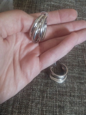 Silver earrings like new