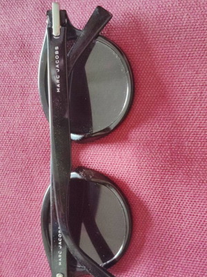 Marc Jacobs sunglasses like new, black