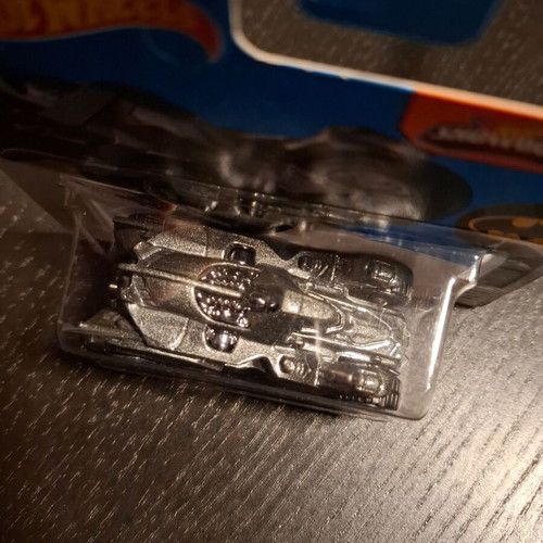 Batman Arkham Knight Batmobile Hot Wheels 2016