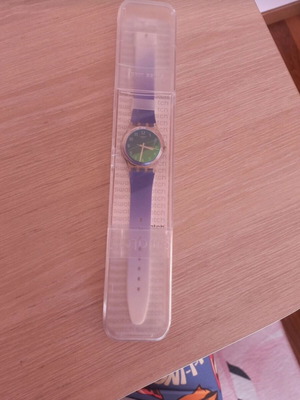 Swatch ρολόι γυναικείο σαν καινούργιο, μπλε και τιρκουάζ