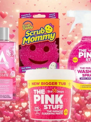 The Pink Pack 2024 нов, комплект от 4 розови почистващи продукта