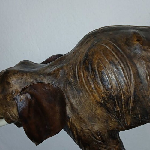 Elephant decorative large used 47x43cm with ear tear