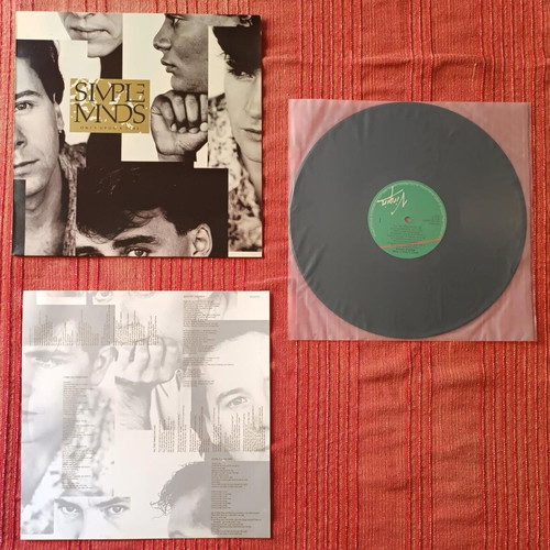 Simple Minds Once Upon A Time vinyl record like new, pop