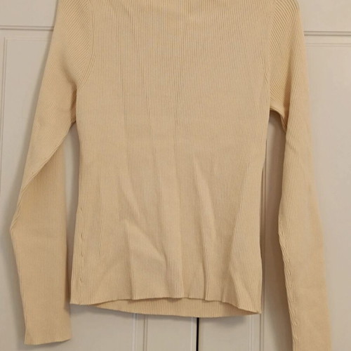 Beige ribbed top blouse with neckline cutout new, size L