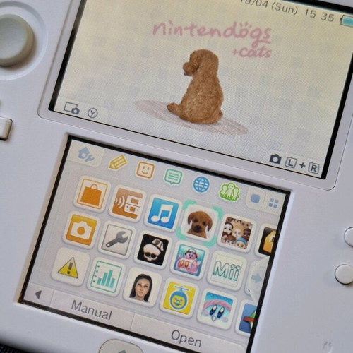 Nintendo 2DS modded like new with memory card, stylus, and case