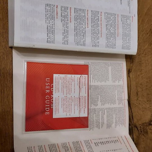 Macmillan English Dictionary New Edition with CD in excellent condition