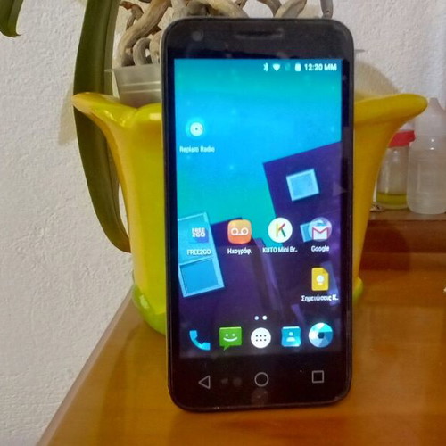 Vodafone smartphone used, tin can with wire category