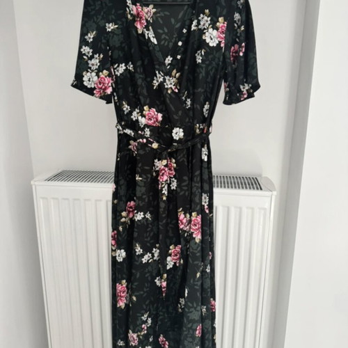 Koton dress size 34 used with floral pattern dark green