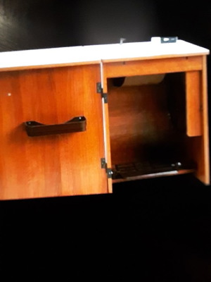 Sewing machine workbench used, width 55, depth 46