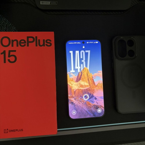 OnePlus 15 Black 12GB/256GB Android phone like new