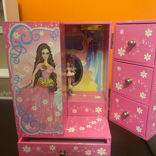 Musical Jewelry Box Princess like new