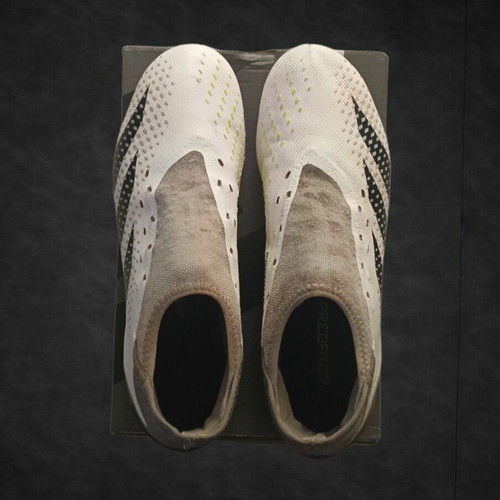 Adidas Predator Accuracy Football Boots like new, size 45 1/3, white