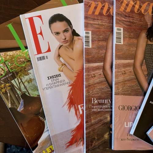 Magazine set Elle, Bazaar, Madame Figaro like new