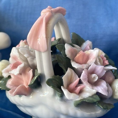 Porcelain set of 3 new decorative pieces