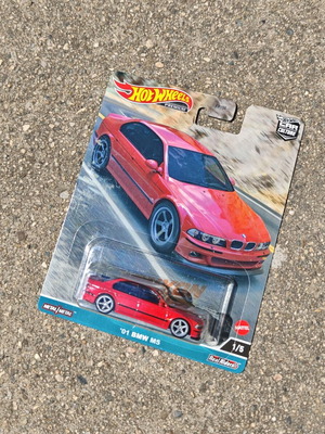 Hot Wheels BMW M5 toy car, perfect condition