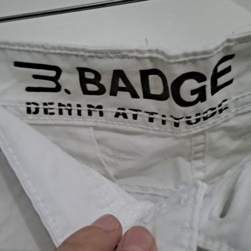 White denim pants Badge like new, late '90s style