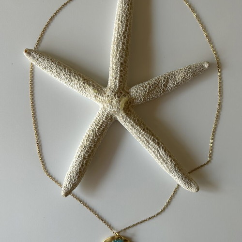 Gold chain with pendant like new, decorated with colorful microcrystals