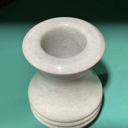 Marble and porcelain vases like new, set of two