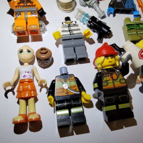 Lego figures, accessories and pieces used, all together