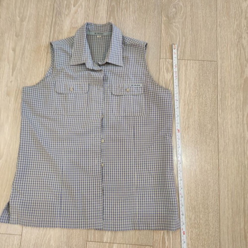 Vaude sleeveless shirt women's size M 38 like new, grey and blue