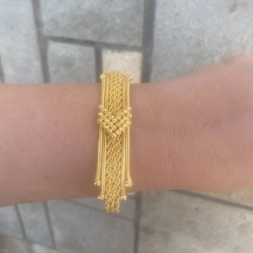 Women's bracelet new, gold color, gold plated