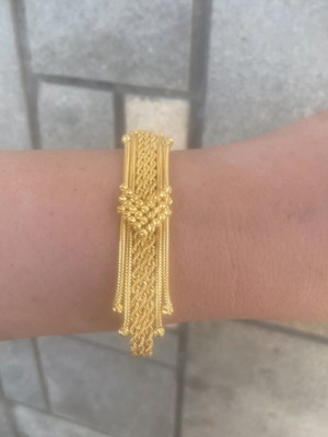 Women's bracelet new, gold color, gold plated