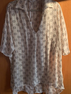 Sheer shirt new with gold thread JusTop beige and gold