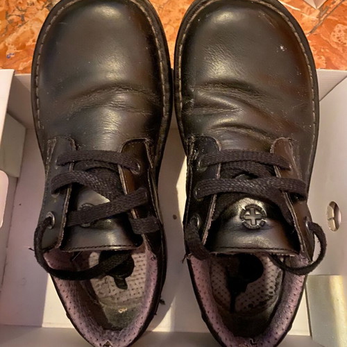 Dr. Martens black leather shoes used size 43