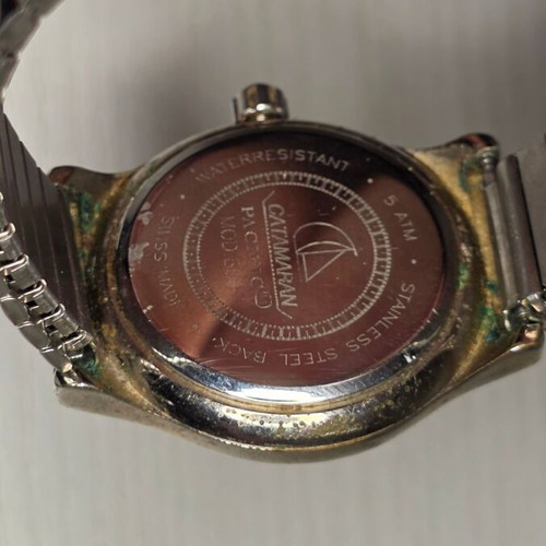Catamaran Pacific wristwatch, quartz, silver