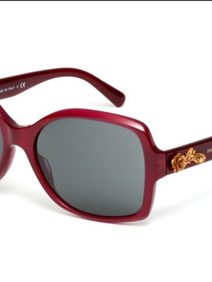 D&G burgundy sunglasses used