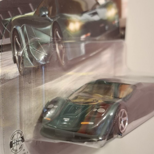 1997 McLaren F1 GT Matchbox new