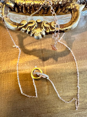 Silver necklace with zircon 925 like new