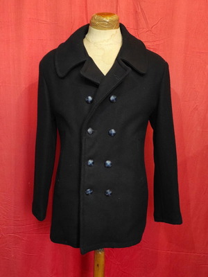 Men's black wool pea coat like new, size L