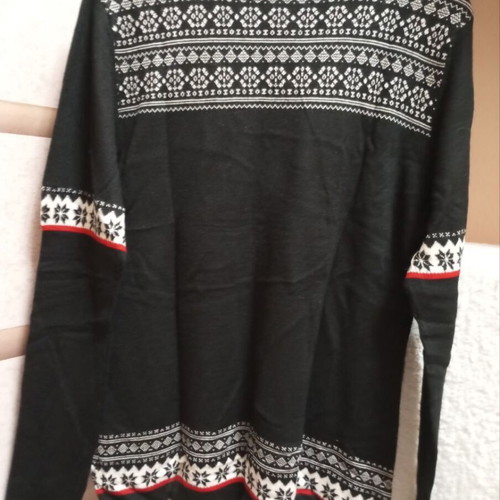 Women's Rannia turtleneck sweater Italy new with black and white pattern