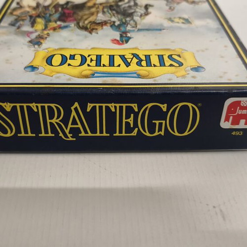 Stratego vintage board game 1983, like new