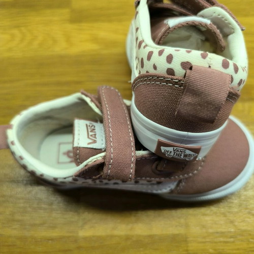 Vans Ward kids shoes new, size 24, athletic style