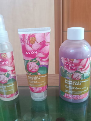 Avon Senses skin care set with peony and magnolia scent, new