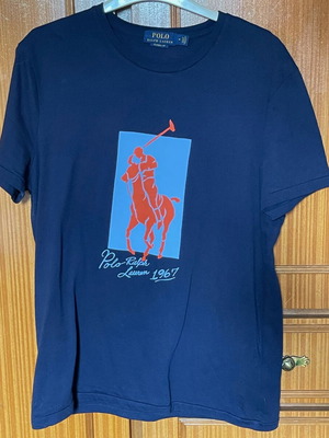 Ralph Lauren T-shirt like new, size M, blue