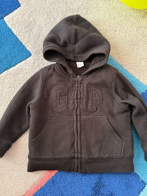 Gap jacket with fur 18-24m new, black
