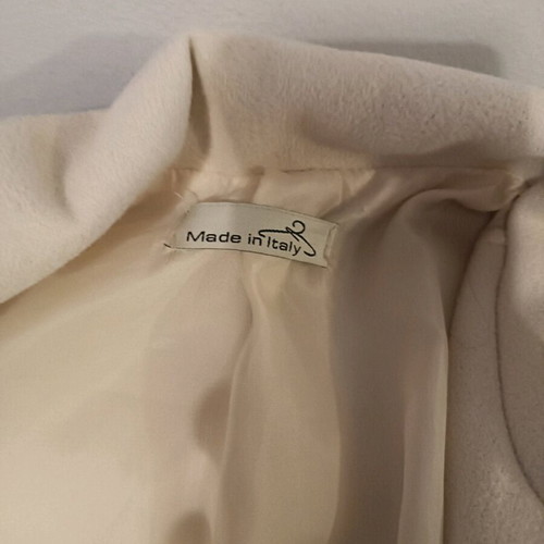 Women's coat like new, one size, beige