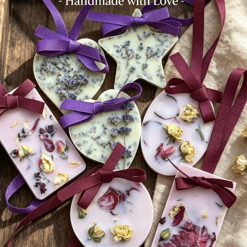 Handmade scented wax sachets with dried flowers, new