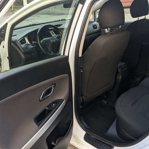 Kia Ceed Sportswagon 2013 diesel manual, used, white, 1.4L, 232000 km